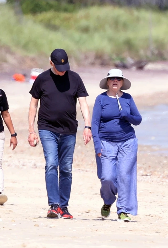 希拉里和克林顿同框,希拉里与克林顿同框视频