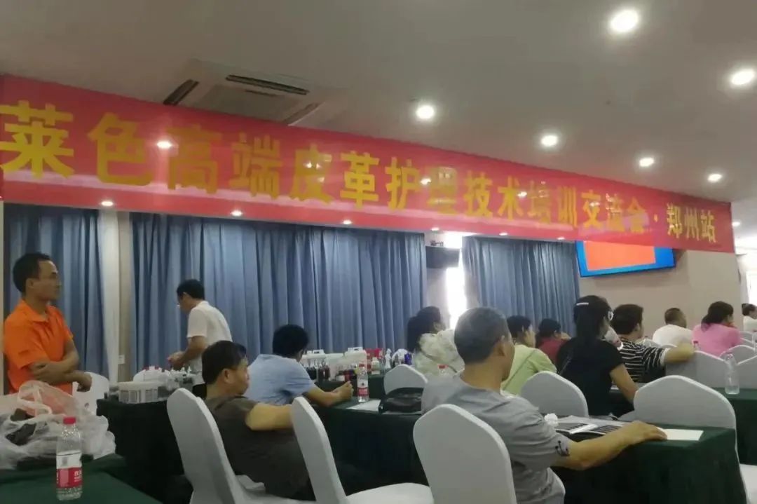 90后男孩子创业做什么工作,郑州27岁小伙修鞋创业