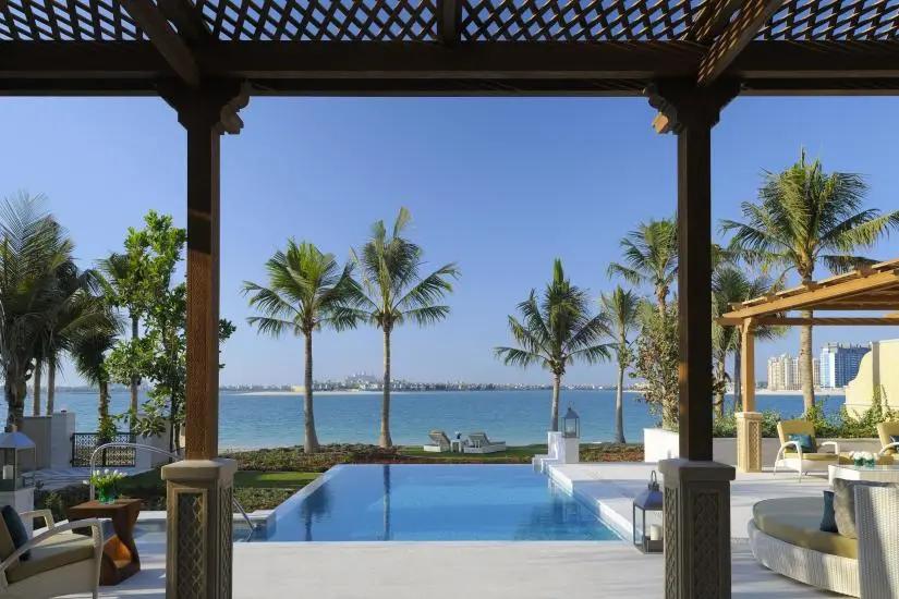 迪拜酒店埃尔法,迪拜假日度假酒店