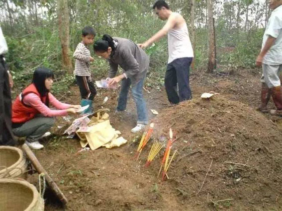海南人李氏清明节扫墓风俗,海南人清明节扫墓吗