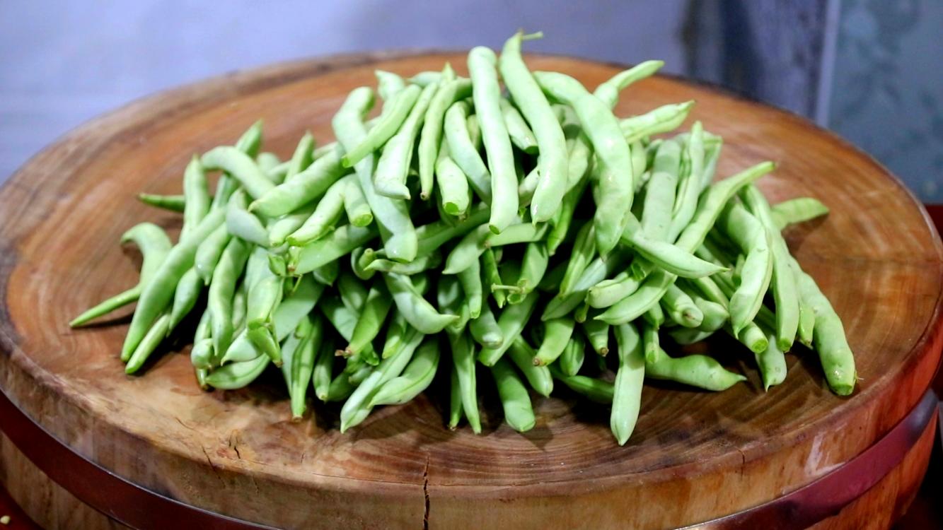干煸四季豆的家常做法简单易学,干煸四季豆怎么做才好吃简单