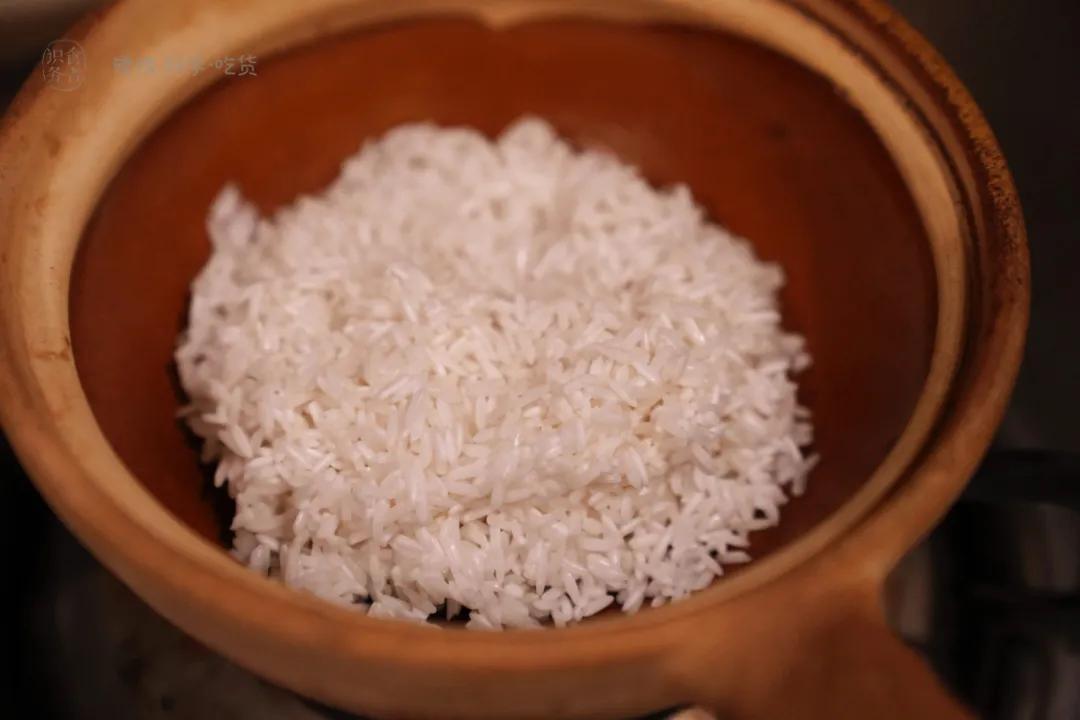 煲仔饭做的不成功是因为油不够吗,煲仔饭失败的做法