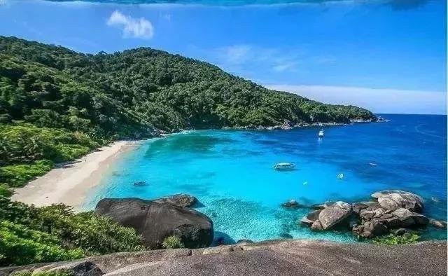 外国人在泰国能做的工作,在泰国生活的外国人都做什么