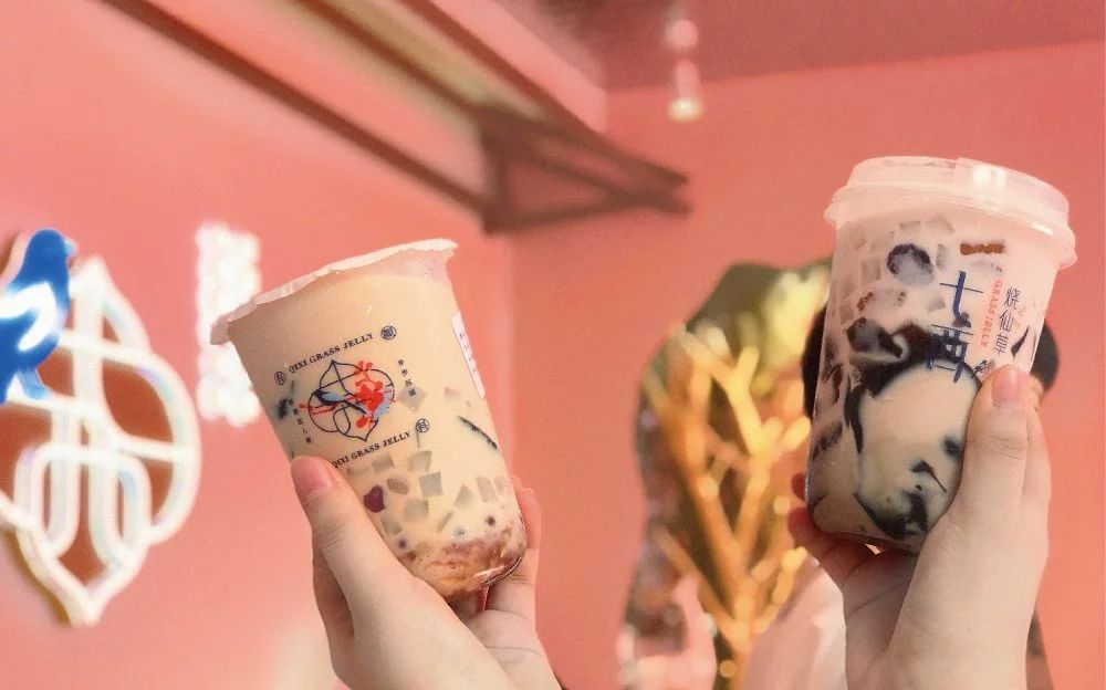 经典案例|董小婉、谭福锅、卢家妈妈……如何炼成爆红品牌？