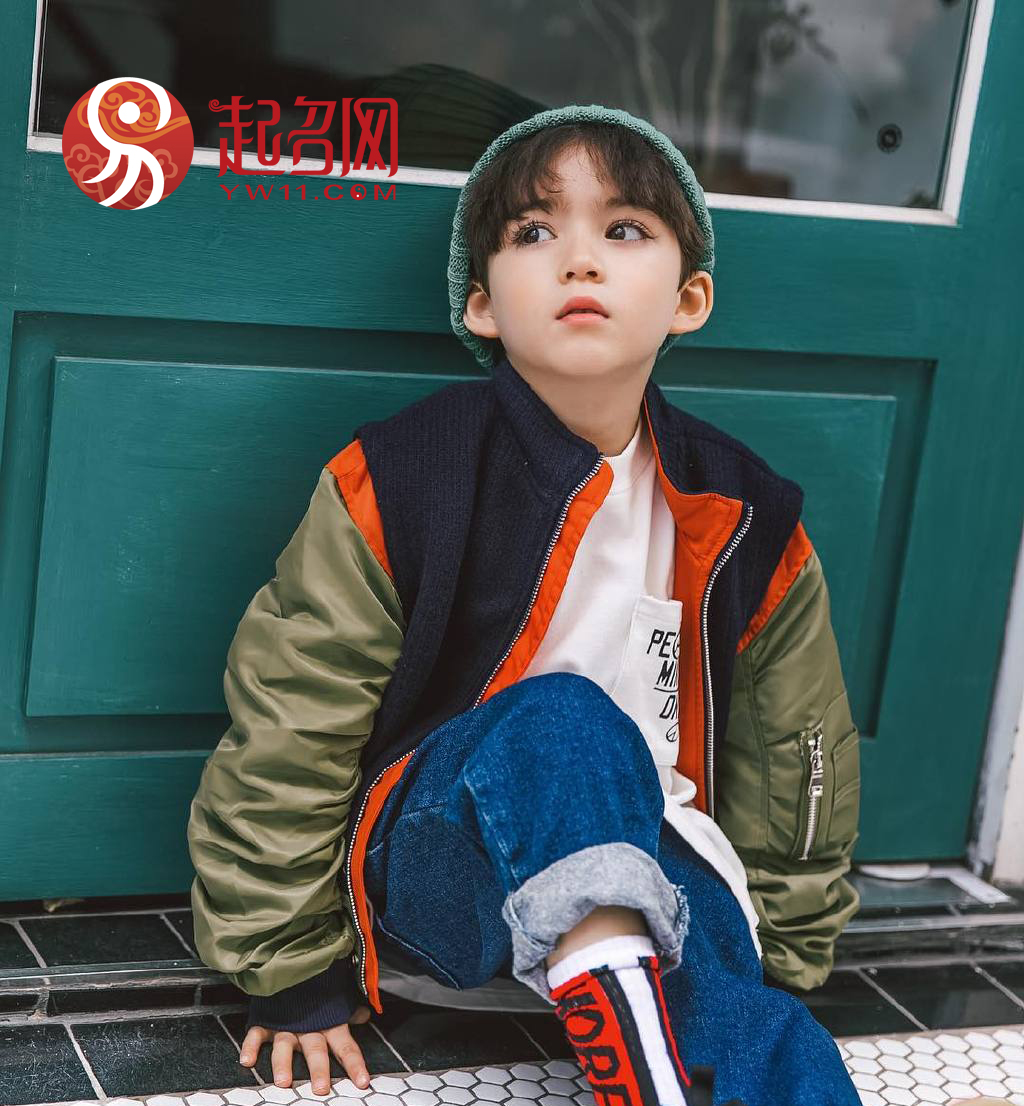 霸道总裁男孩名,霸道名字大全男孩