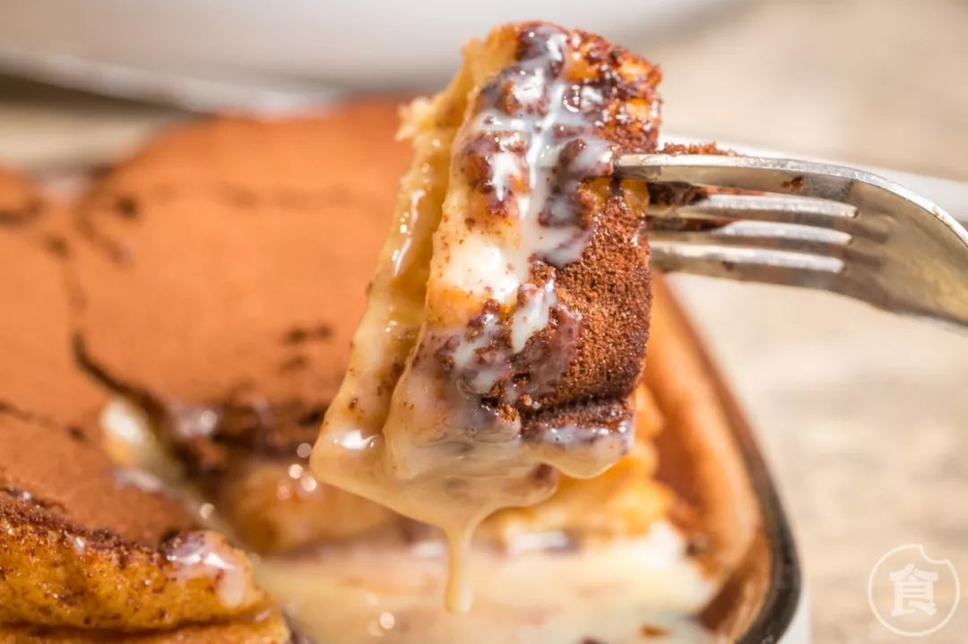 穿越80年代怀旧茶室！专卖TVB里的老港味，最低10元一件