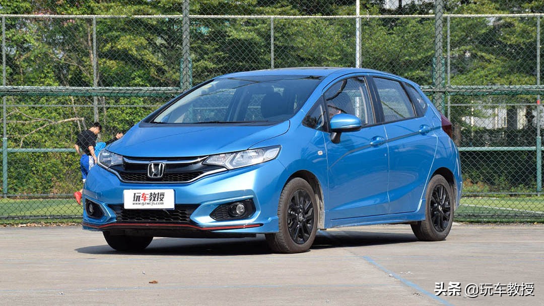 本田飞度备受吐槽？销量来告诉你什么叫真香定律