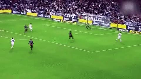 孙兴慜和c罗谁更强,c罗孙兴慜谁更厉害