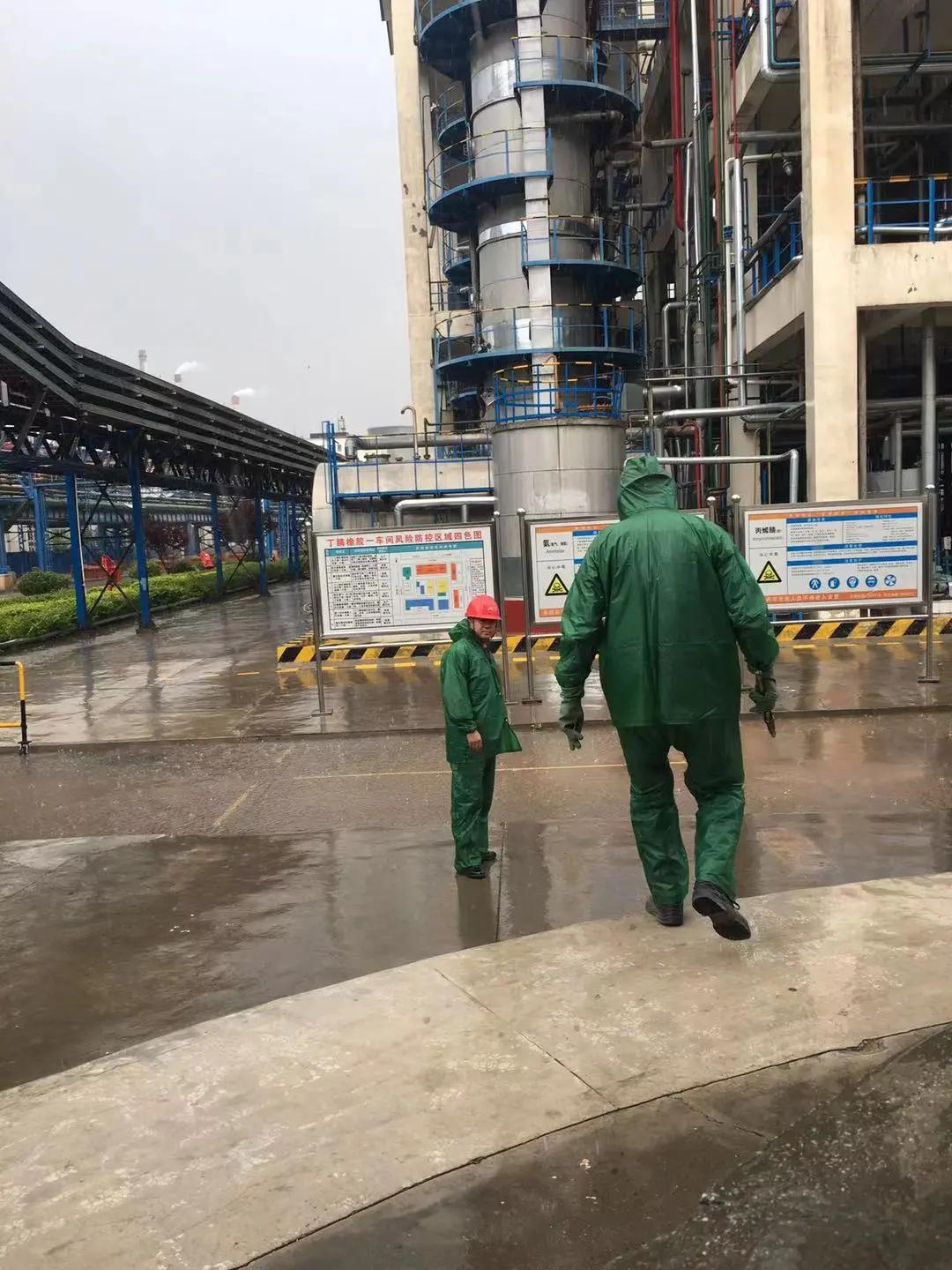 夏季炎热安全生产意识不松懈,夏日炎炎安全歌