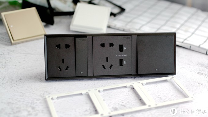 施耐德小夜灯智能感应灯插座,施耐德绎尚带夜灯