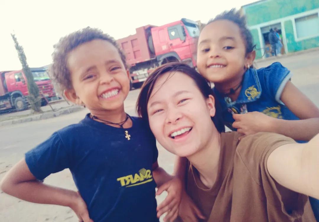 十年后农村女孩逆袭成为女总,一个农村姑娘的十年从乡村到城市