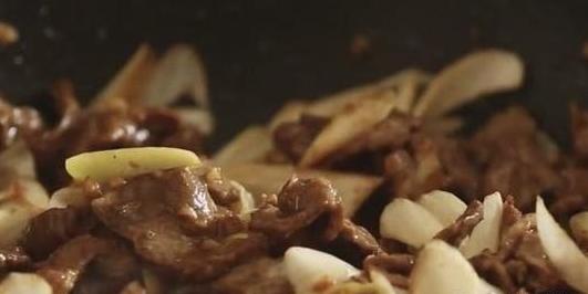 葱爆羊肉最正宗的做法,正宗葱爆羊肉做法