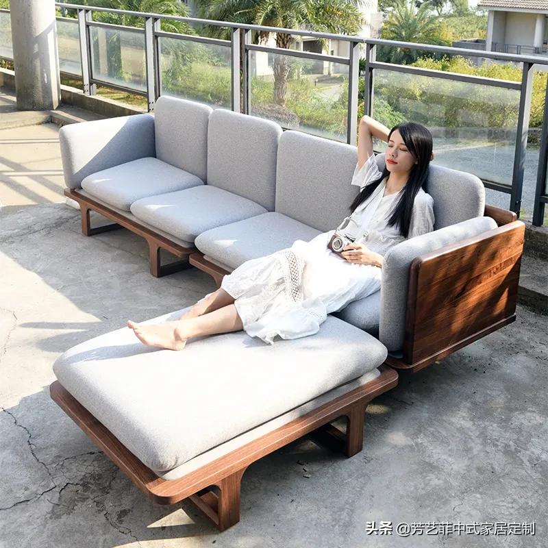 新中式沙发带贵妃榻合适吗,客厅沙发带贵妃位好看吗