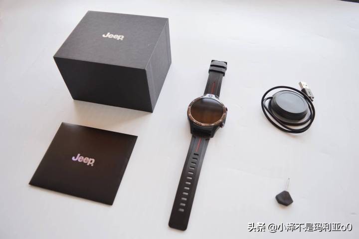 jeep黑骑士手表拍照,摸鱼黑骑士