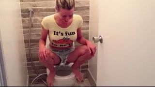 国外马桶为什么不是那么脏,马桶会溅水为什么外国人还用