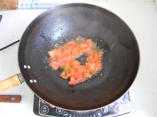 用面粉怎样才能做疙瘩汤,做疙瘩汤放虾仁