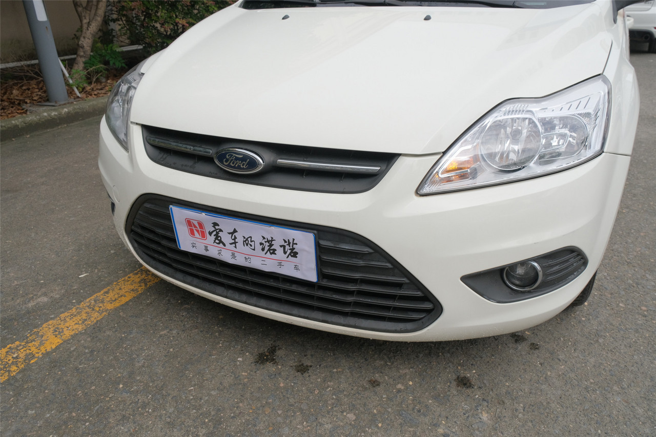 5年才跑了9000公里的车可以买吗,5年左右的福克斯值多少钱