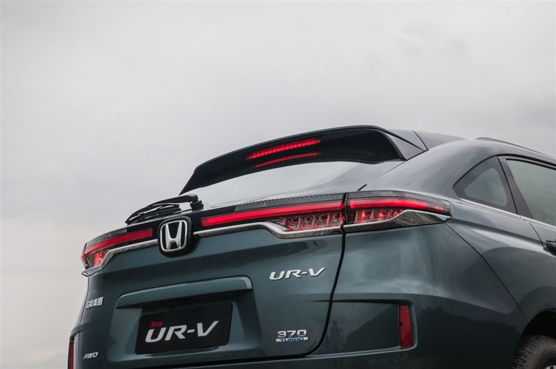 椹跺悜缇庡ソ鐢熸椿鍏ㄦ柊ur-v姝ｅ紡涓婂競,鍏ㄦ柊urv濡備綍鎵撳姩鏂颁腑浜х殑蹇冩墘