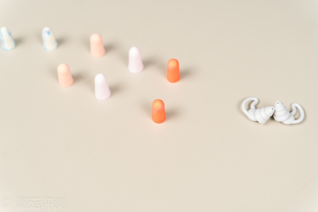 比较推荐的降噪耳塞,体验感最好的头戴降噪耳机