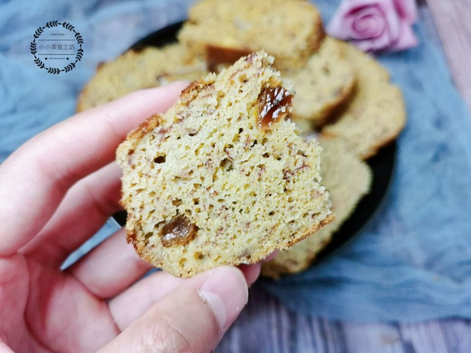 玉米面香蕉蛋糕烤箱做法,无泡打粉无油无糖香蕉蛋糕做法