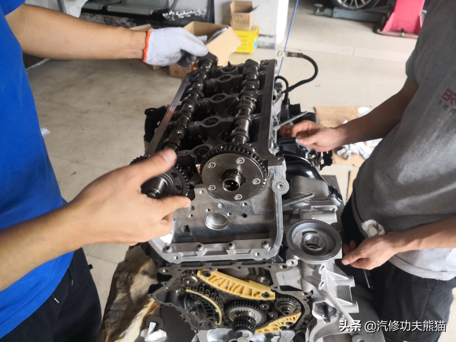 百年大众汽车品牌毁于烧机油?烧机油并非绝症,看看这台进口夏朗