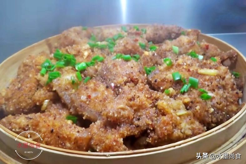 制作粉蒸肉用哪些食材,粉蒸肉的家常做法要不要加水