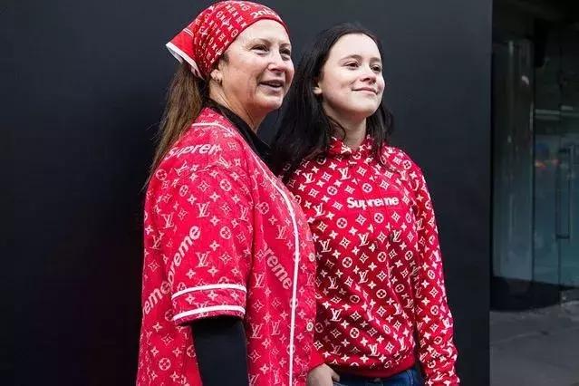 三星联名山寨supreme,三星联名最新款