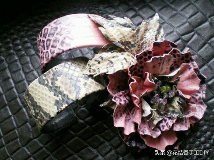 diy手工制作小饰品手链,流行diy工艺饰品