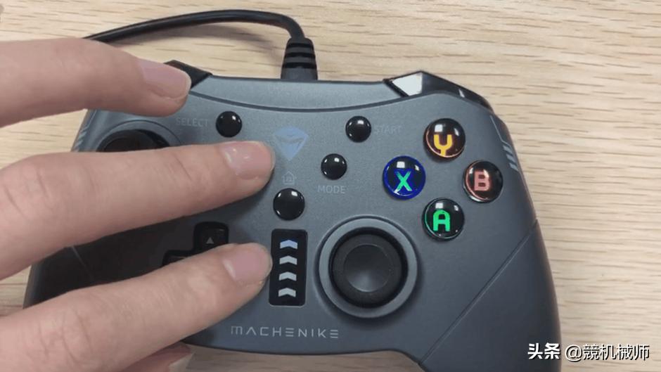 机械师游戏手柄使用教程说明,机械师手柄可以连xbox吗