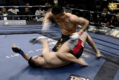 山东硬汉打美国拳手视频,山东硬汉暴打美国拳手