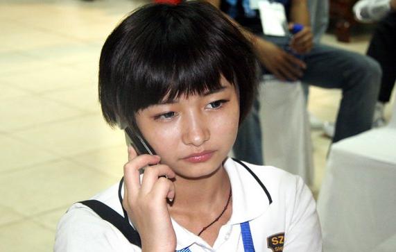 冯提莫lol高能集锦,冯提莫以前蹭热度lol