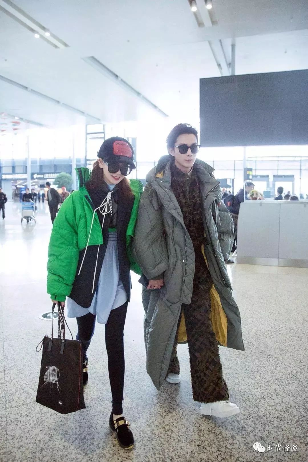 潮酷穿搭适合化什么妆 (美妆博主戚薇完整版视频)