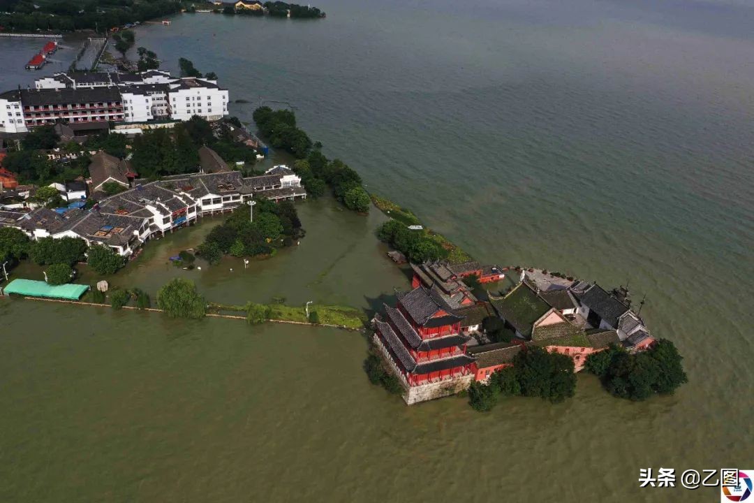 摄影师盘点2020年照片,摄影师用9张照片回顾2020年