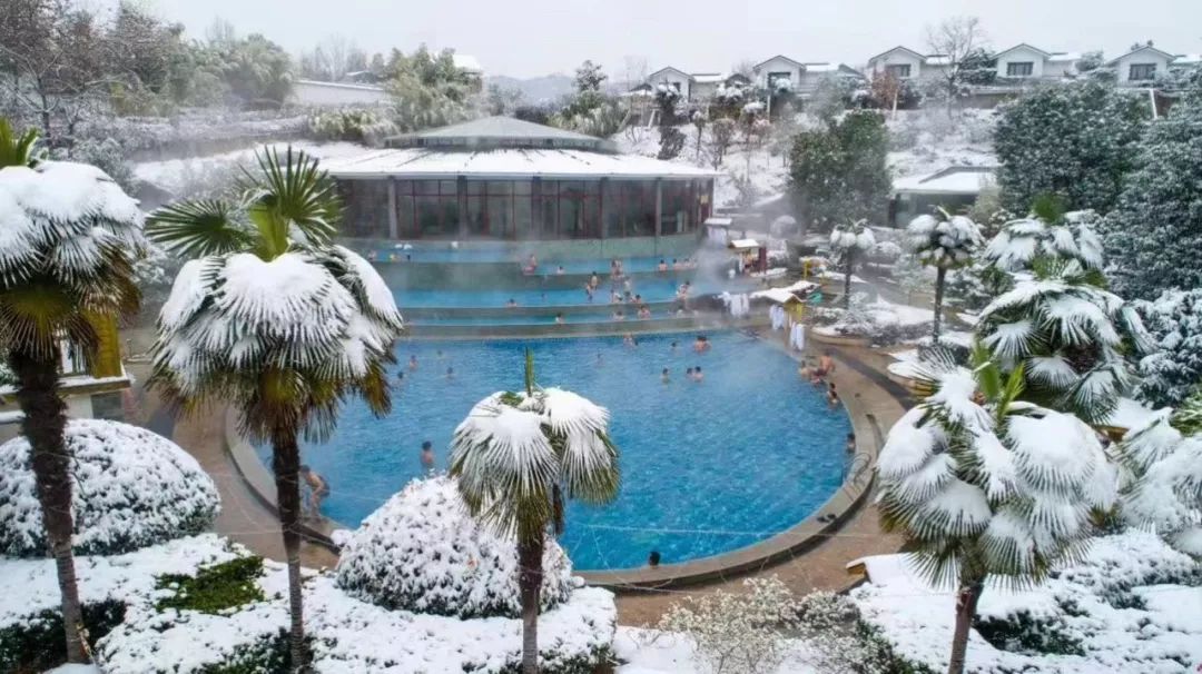 武汉周边温泉东南亚风情酒店,武汉周边温泉别墅度假哪里好