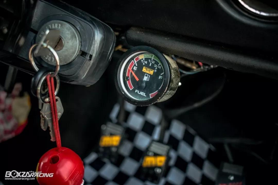 日产辉煌的老爷车，蓝鸟510改装