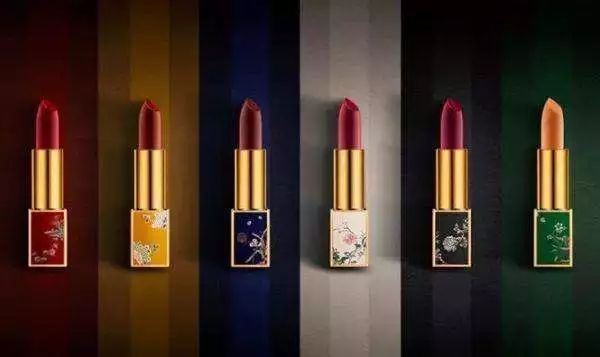 乡村旅游与文创融合发展,文创产品带动旅游发展