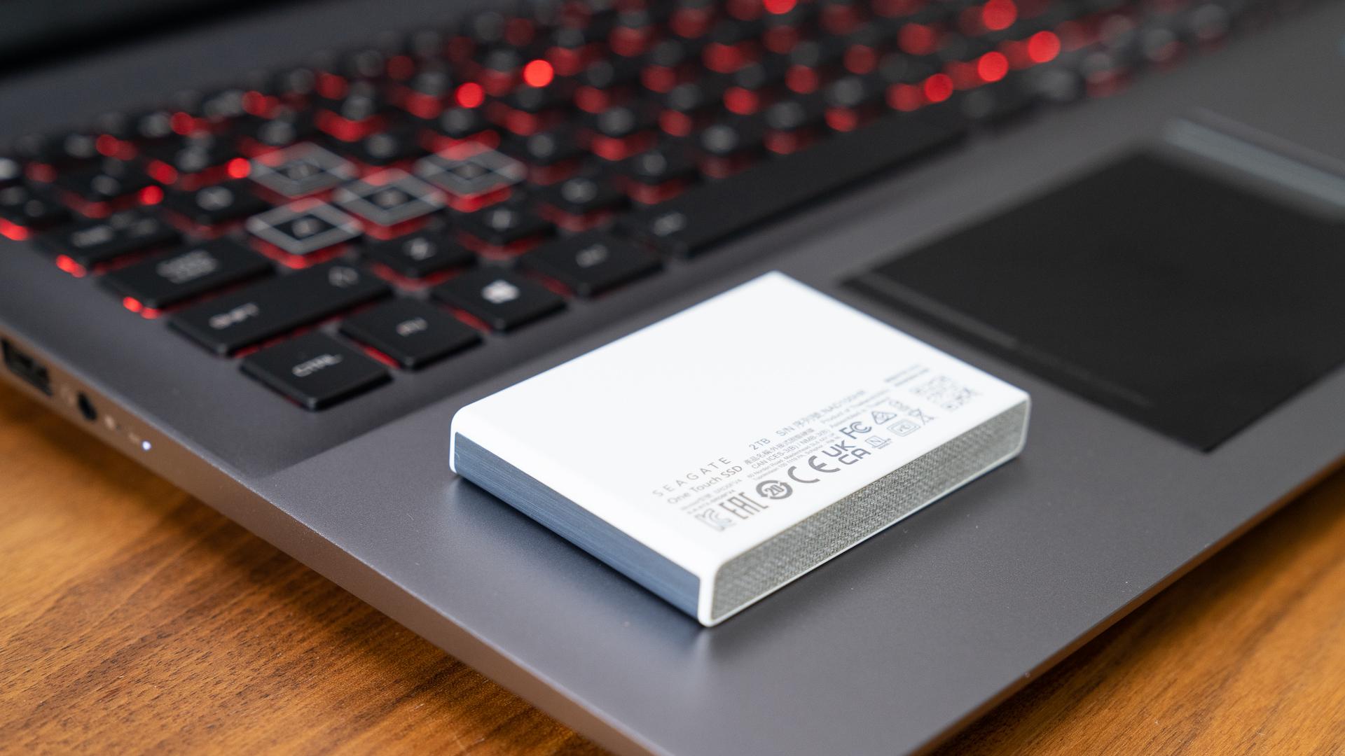 希捷铭系列固态移动硬盘测评,希捷移动硬盘2t铭系列好吗