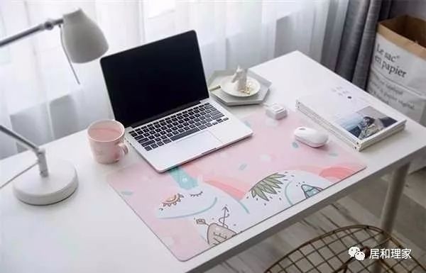 做作业玩电脑冻手冻脚怎么办?别告诉我,你没听说过电热桌垫!