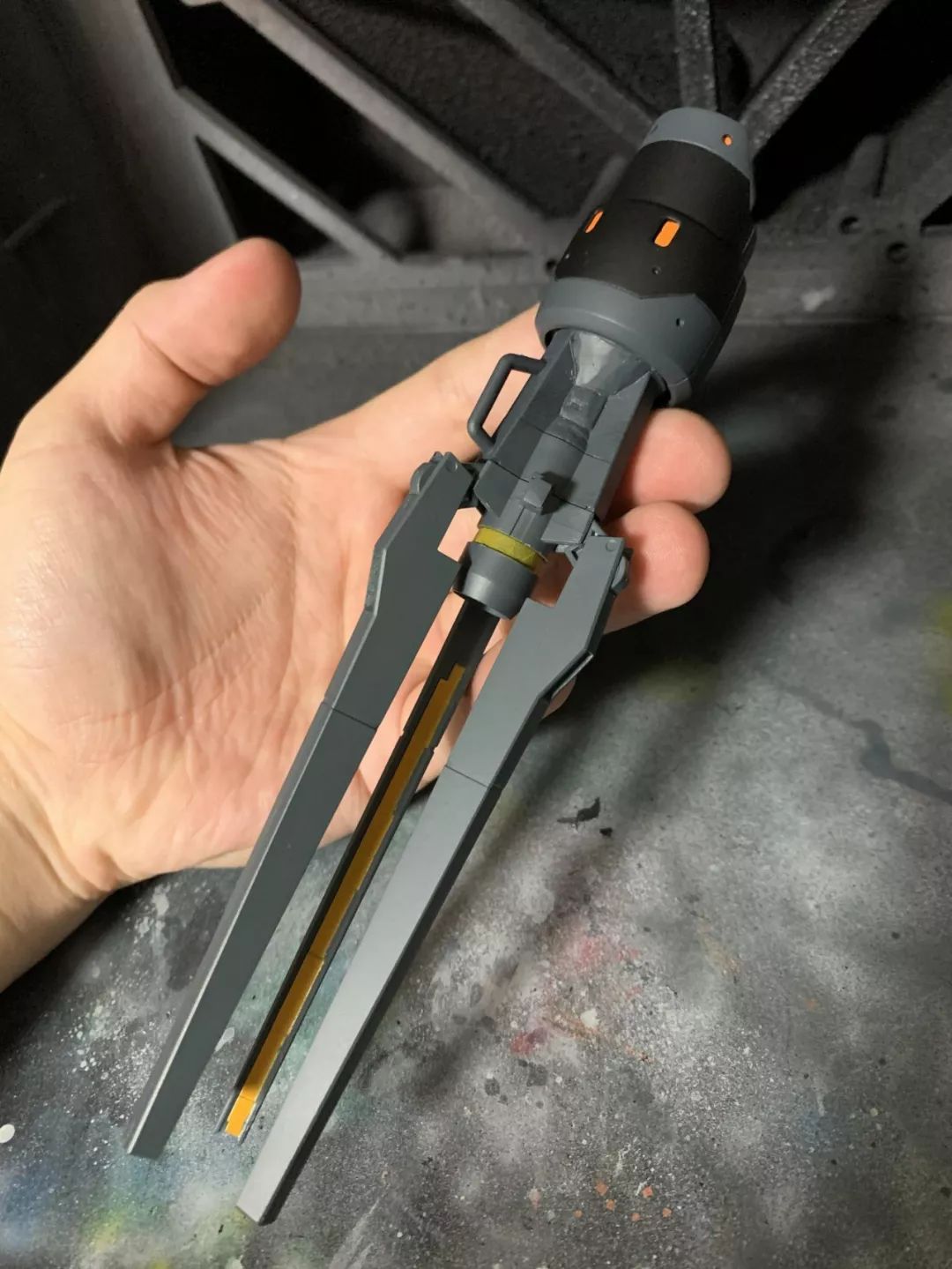 魔蟹带上电磁炮料你阿姆罗也不敢动