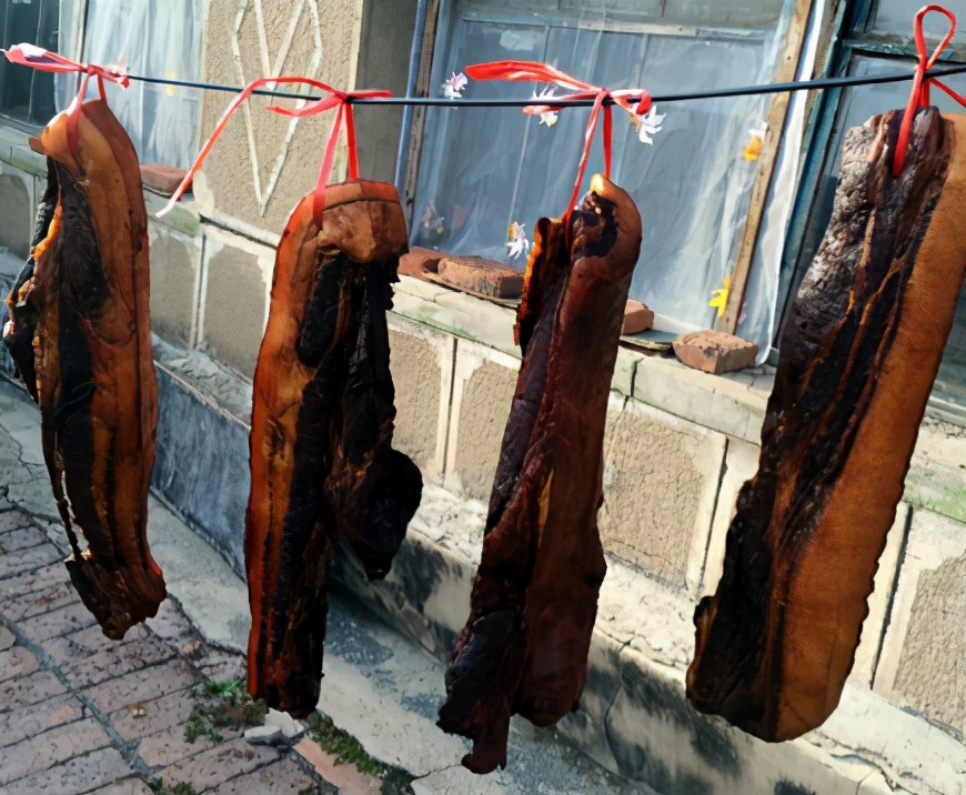 腌腊肉怎么放盐合适,腌腊肉的放盐比例是多少