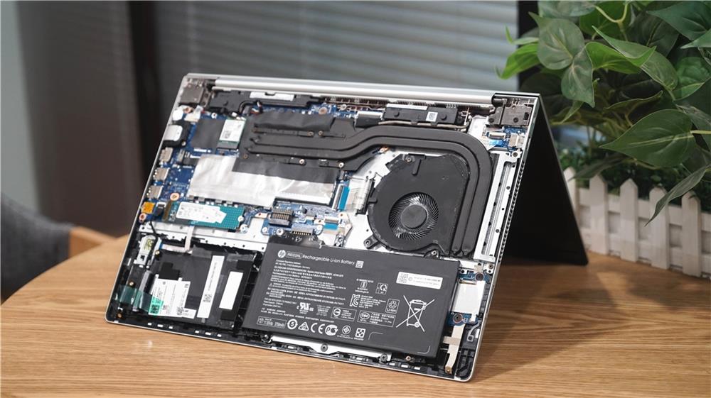 mx250满血版和残血版,惠普战66六代2023酷睿游戏测评