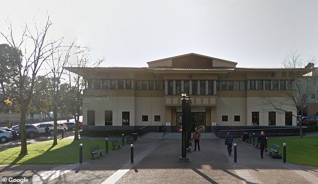 澳大利亚华人抢奶粉事件,澳洲华人抢奶粉大打出手