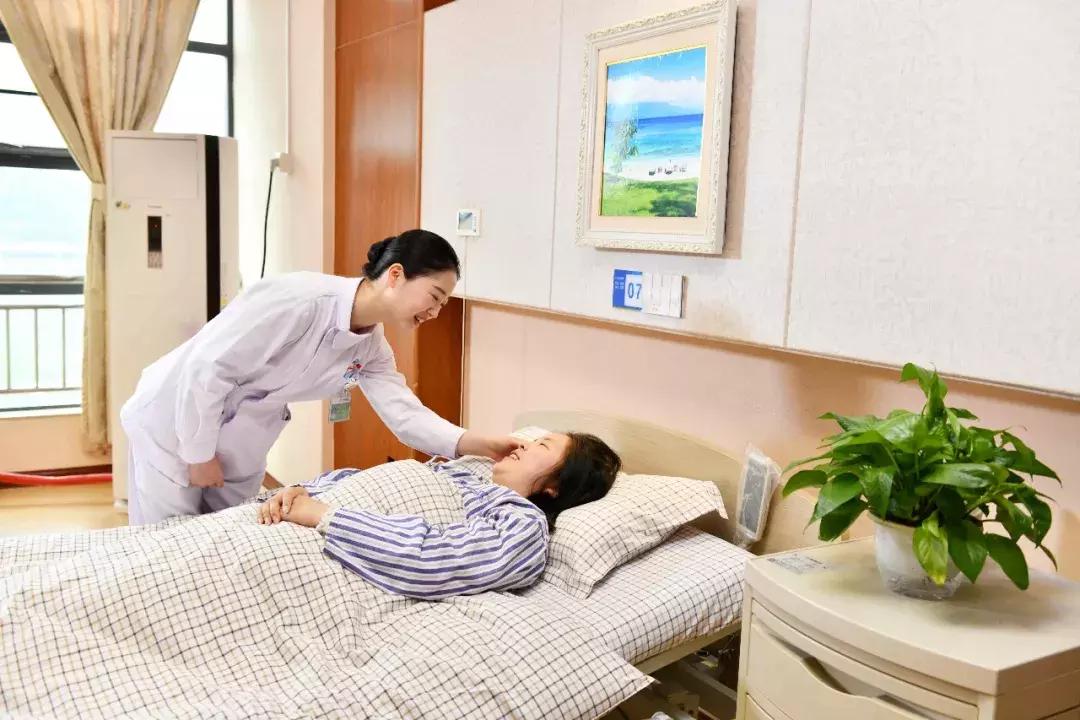 医院急诊护士一般是做什么工作,为什么要成为急诊科专科护士