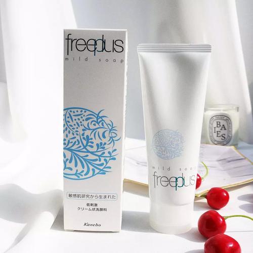 张天爱睡前护肤步骤,张天爱睡前洗肥皂