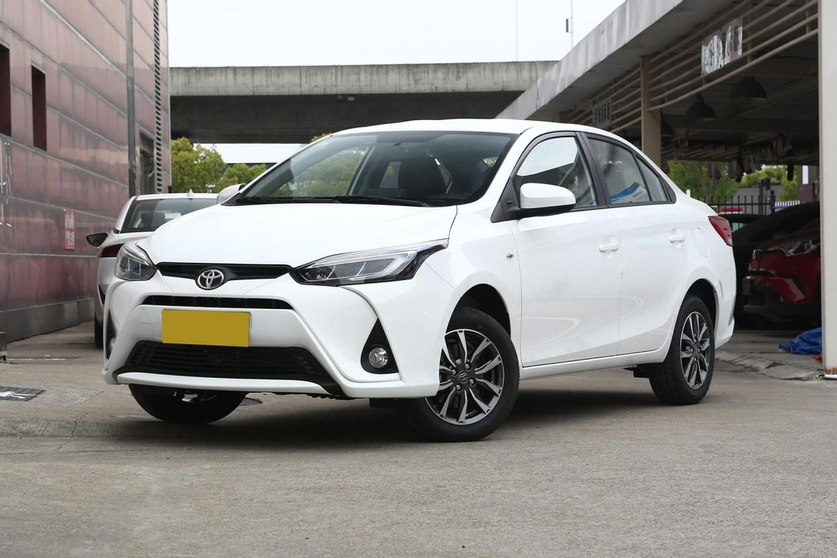 15万到20万左右丰田轿车全部车型,丰田十万出头哪款车性价比高