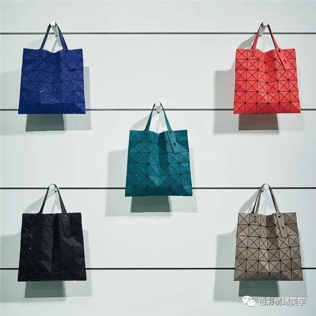 三宅一生的一生之蜜,三宅一生的生活