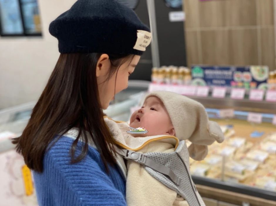 5个月宝宝突然不愿意喝奶大哭,5个月宝宝不喝奶被逼说我不喝