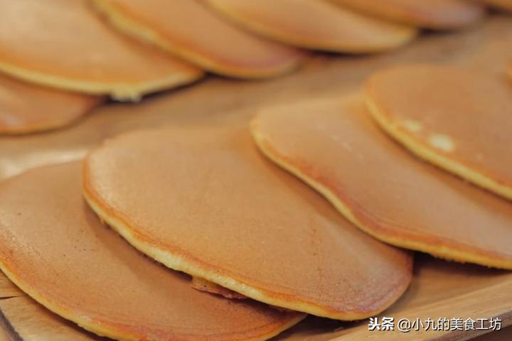 怎样用鸡蛋面粉做铜锣烧,如何用鸡蛋和面粉做铜锣烧