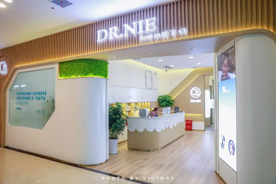 喜茶、和府捞面、兰巴赫……齐聚曲江老牌商场,等你Pick!