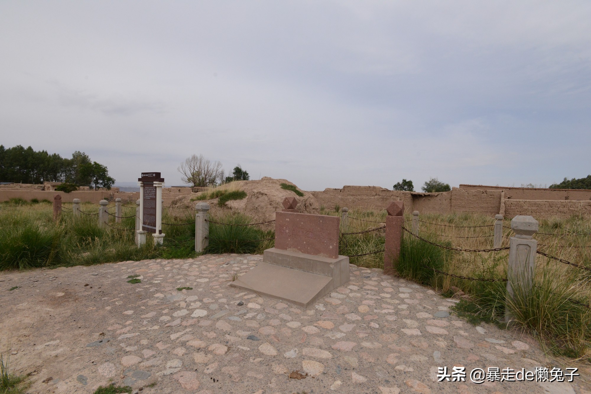 甘肃骊靬，历史、建筑均虚构的古城景区，值得去吗？